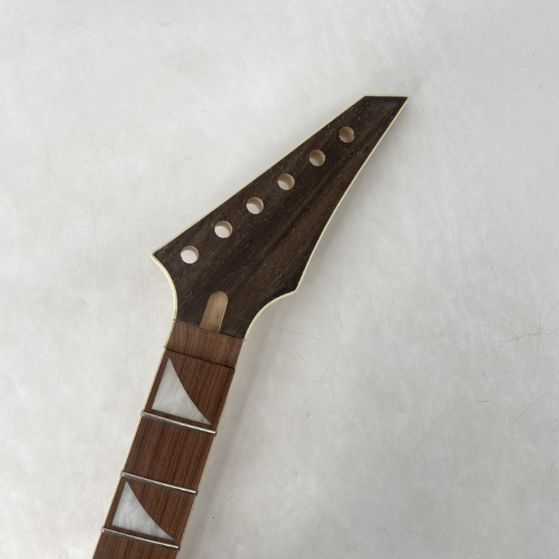 24 Frets Maple Electric Guitar - Musical Instrument You Shake review and price